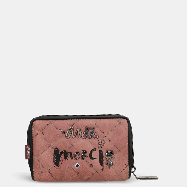 Μεγάλο Πορτοφόλι,Anekke Paris